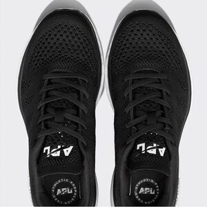 APL TechLoom Pro Black Women’s size 9.5